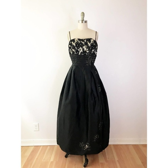 60s Formal Lace Dress Vintage Long Black Maxi Dress Structured Full Skirt Prom - Picture 2 of 10